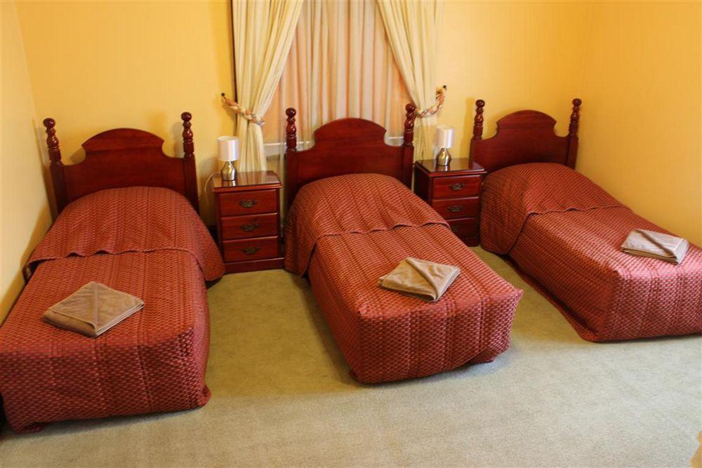 Warwick Settlers Inn Kültér fotó