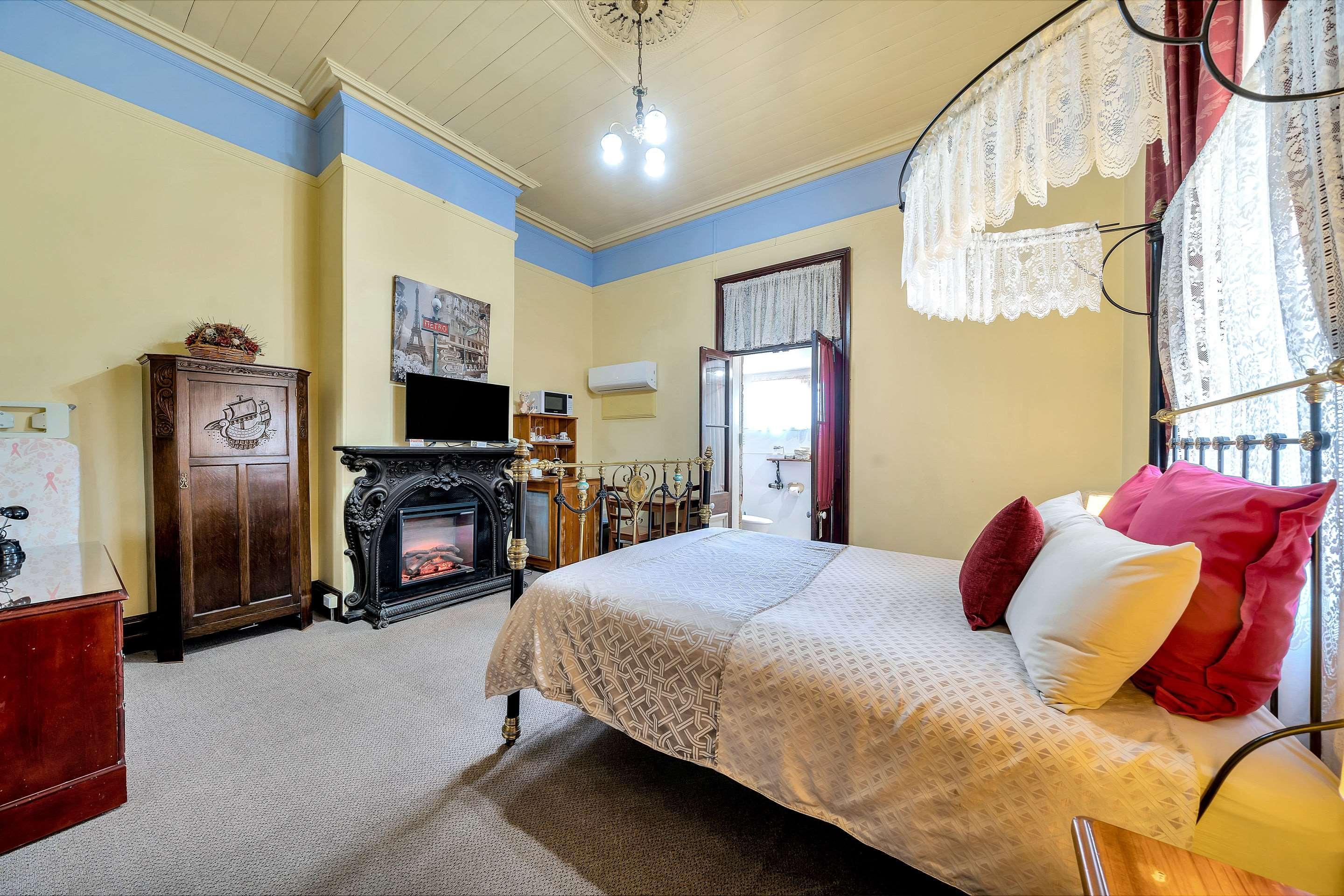 Warwick Settlers Inn Kültér fotó